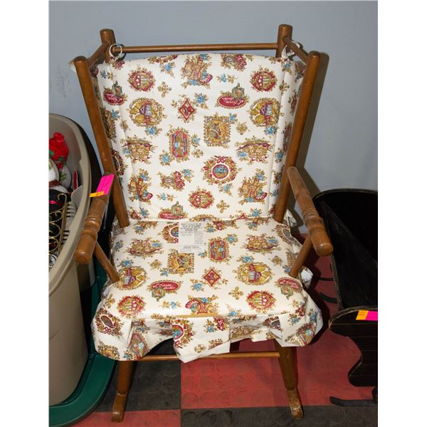 MAPLE CHILDRENS ROCKING CHAIR