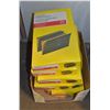 Image 1 : LOT OF 10 STAPLES STANDARD GREEN HANGING FILE FOLD