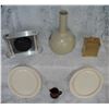 Image 2 : Vase, clocks, wall plaques, mini pottery