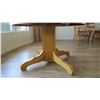 Image 2 : Dining Table with (3) leaves (MAPLE) - 42" diameter 27" high (each leaf is 7.5x42)