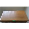 Image 2 : 4-drawer dresser (birch? - solid wood) - 32W 17D 43H (drawers slide freely) - HEAVY