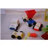 Image 2 : Assorted Fisher-Price Pieces