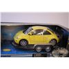 Image 3 : Maisto Precision VW on trailer diecast 1:18 Scale