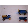 Image 2 : (4) Tractors +(2) Wagons