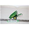Image 1 : Diecast John Deere Trailer