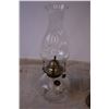 Image 2 : (2) Kerosene Lamps
