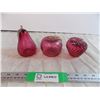 Image 1 : (3) Pink Glass Fruits