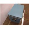 Image 2 : *Metal coleman cooler blue