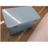 Image 4 : *Metal coleman cooler blue