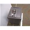 Image 3 : *Sentry safe with key + combo - 16x17