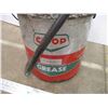 Image 2 : *Co-op grease pail with pump