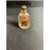 Image 2 : INSIDE PAINTED 'FLOWER GARDEN' SNUFF BOTTLE