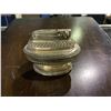 Image 2 : RONSON "QUEEN ANNE" TABLETOP LIGHTER