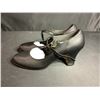 Image 2 : *NEW* CAPEZIO MANHATTAN CHARACTER SHOES SIZE 7 M