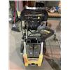 Image 1 : KARCHER 2000 PSI PRESSURE WASHER WITH WAND & HOSE