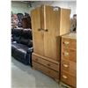 Image 2 : ARMOIRE & 4 DRAWER DRESSER