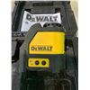 Image 2 : DEWALT DW088CG LASER CHALK LINE WITH CASE