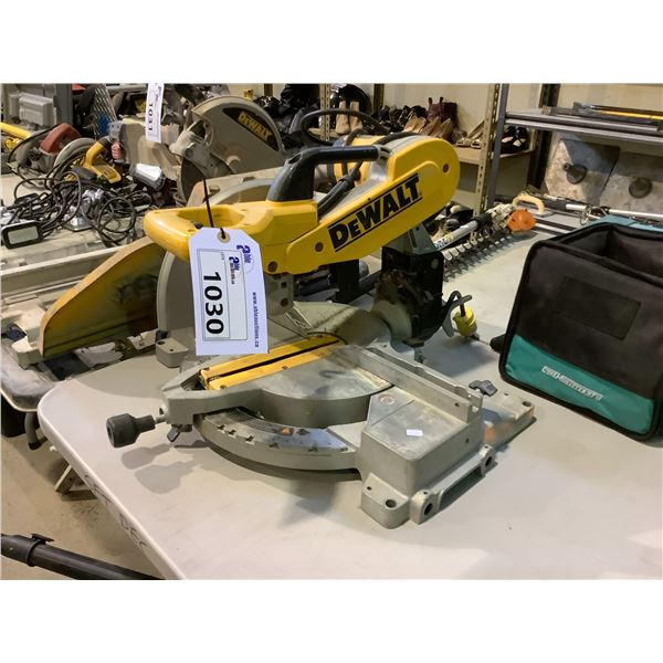 DEWALT DW706 COMPOUND MITER SAW