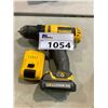 Image 1 : DEWALT CORDLESS DRILL WITH 2 BATTERIES