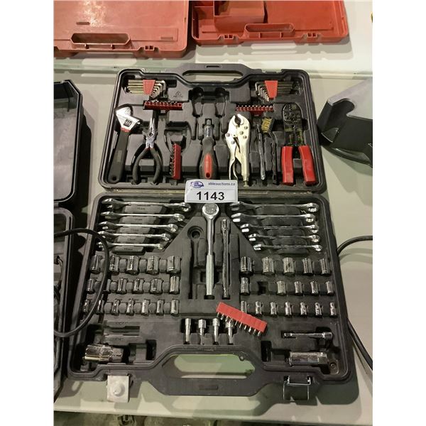DURABUILT TOOLS SET (MISSING SOME PIECES)