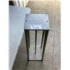 Image 2 : METAL STAND APPROX. 3.5FT