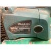 Image 2 : MAKITA UC4051A 16" ELECTRIC CHAINSAW