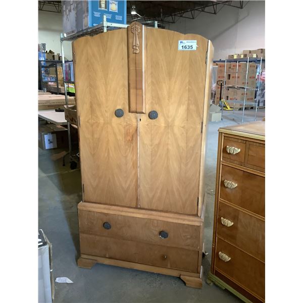 1940'S ARMOIRE CABINET