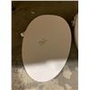 Image 2 : 3 ASSORTED TOILET SEATS