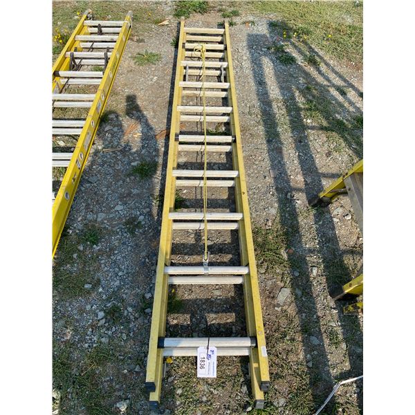 FEATHERLITE EXTENSION LADDER