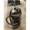 Image 2 : SHOPVAC WET/DRY SHOP VACUUM 6 GALLON