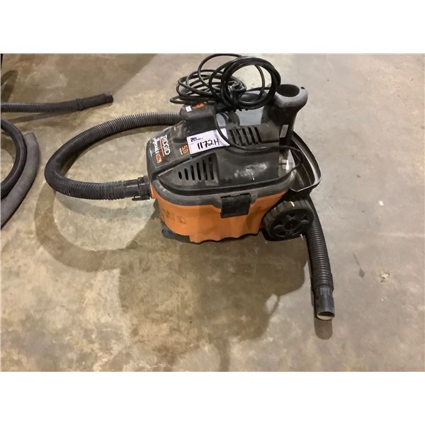 RIGID PORTABLE VACUUM 4 GALLON