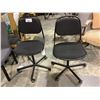 Image 2 : 2 ROLLING OFFICE CHAIRS (1 CHAIR MISSING 1 WHEEL)