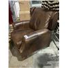 Image 2 : RECLINING LOUNGE CHAIR (IN NEED OF REPAIRS)