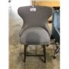 Image 1 : TUFTED DINING CHAIR