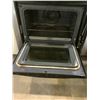 Image 2 : FRIGIDAIRE GLASS TOP STOVE WITH CONVECTION OVEN