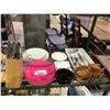 Image 2 : ASSORTED HOME ITEMS INCLUDING; DINNERWARE, CUTLERY, BLENDER & MORE