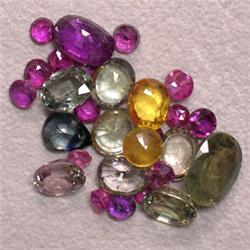 8.40 CTS LOT OF MULTICOLOR SAPPHIRES