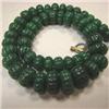 Image 1 : 855 CTS CARVED ENHANCED EMERALD STRAND 20-11 MM - 18 INCHES - TEMPORARY CLASP