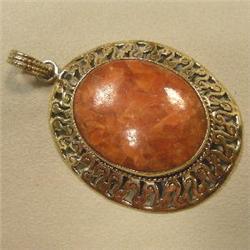 57x43 MM CARNELIAN METAL PENDANT
