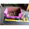 Image 1 : Hand tools - screwdrivers, nuts, etc
