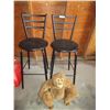 Image 1 : (2) Bar stools + stuffed monkey