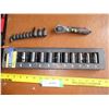 Image 1 : 10pc 1/2 drive metric sockets + misc