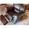 Image 5 : Reclining leather chair