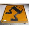 Image 3 : Slippery road sign 29.5x29.5
