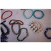 Image 6 : (20) Bracelets
