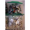 Image 5 : (10 Bags of Buttons