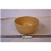 Image 1 : Medalta Pottery Bowl