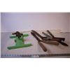 Image 1 : Garden Sprinkler + (3) Vintage Garden Shears