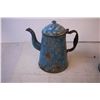 Image 4 : (2) Antique Graniteware Coffee Pots