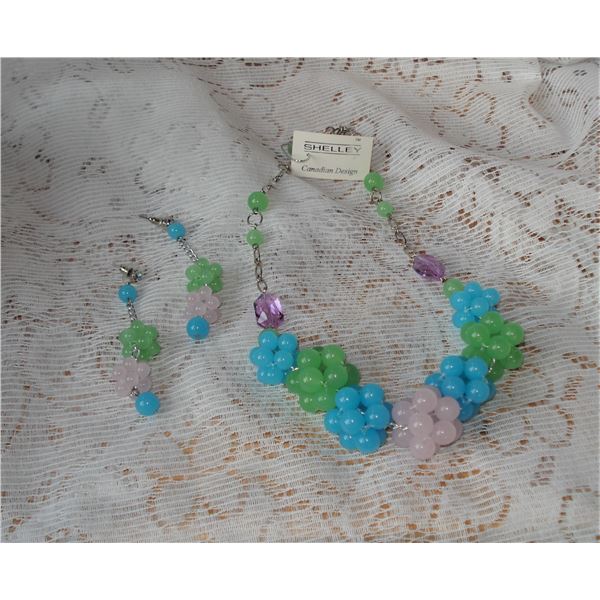 Shelley necklace and matching earrings